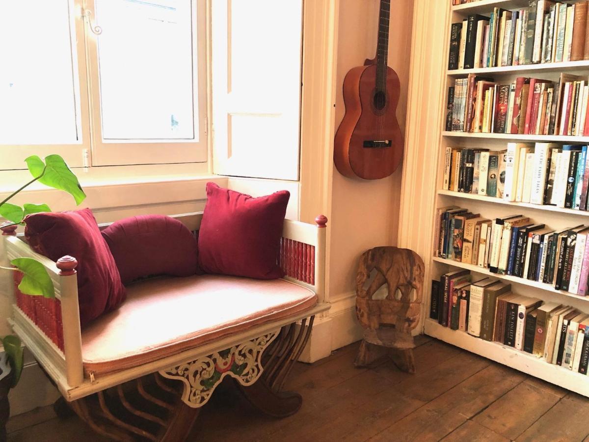 Central Apartment With Parking, Original Art And Antiques Эдинбург Экстерьер фото